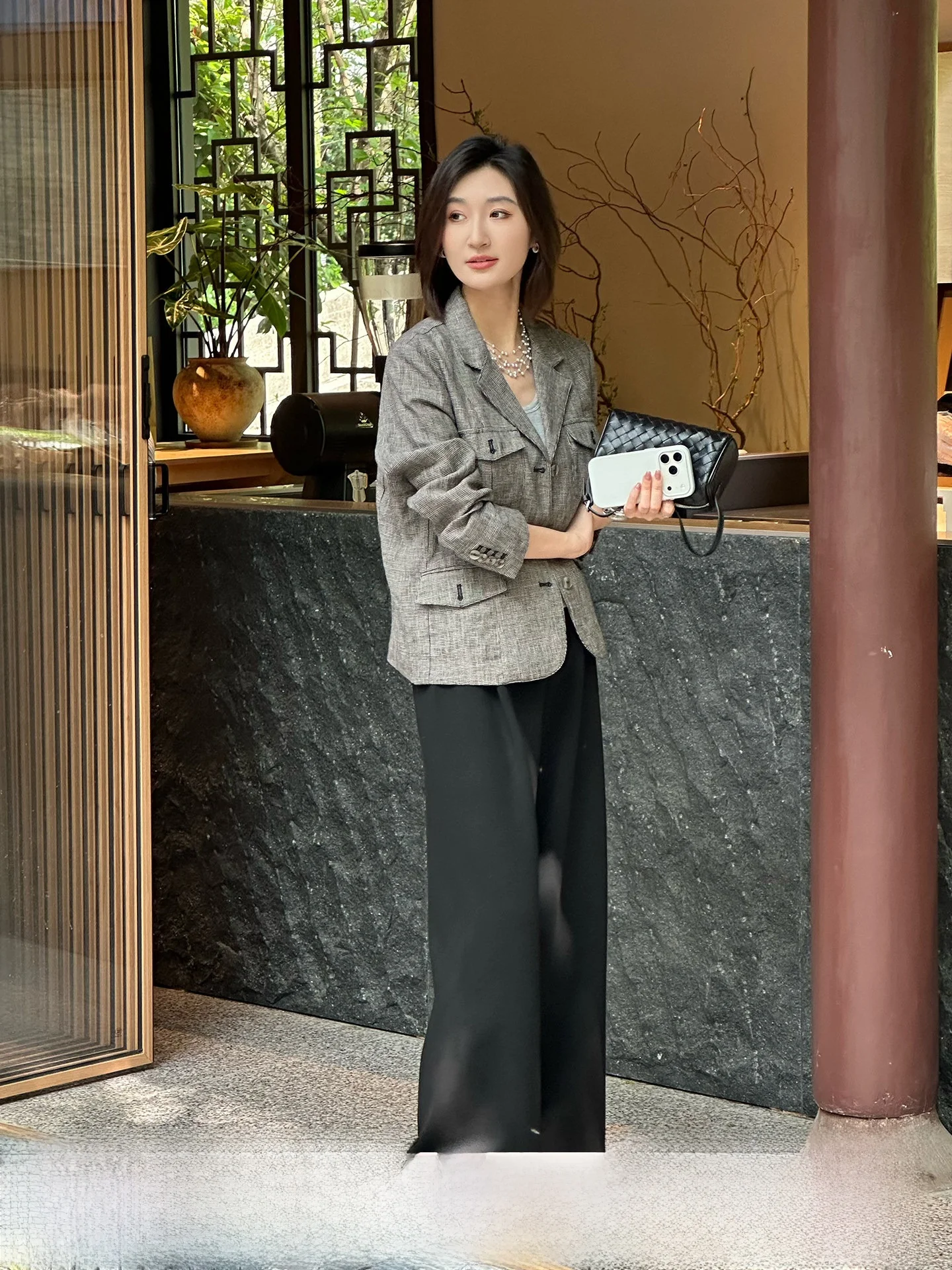 Casual High Waist Straight Leg Pants Wide Leg Women's Spring New Style Comfortable Casual Trousers Anti-Wrinkle Polyester Blend
Casual High Waist Straight Leg Pants Wide Leg Women's Spring New Style Comfortable Casual Trousers Anti-Wrinkle Polyester Blend