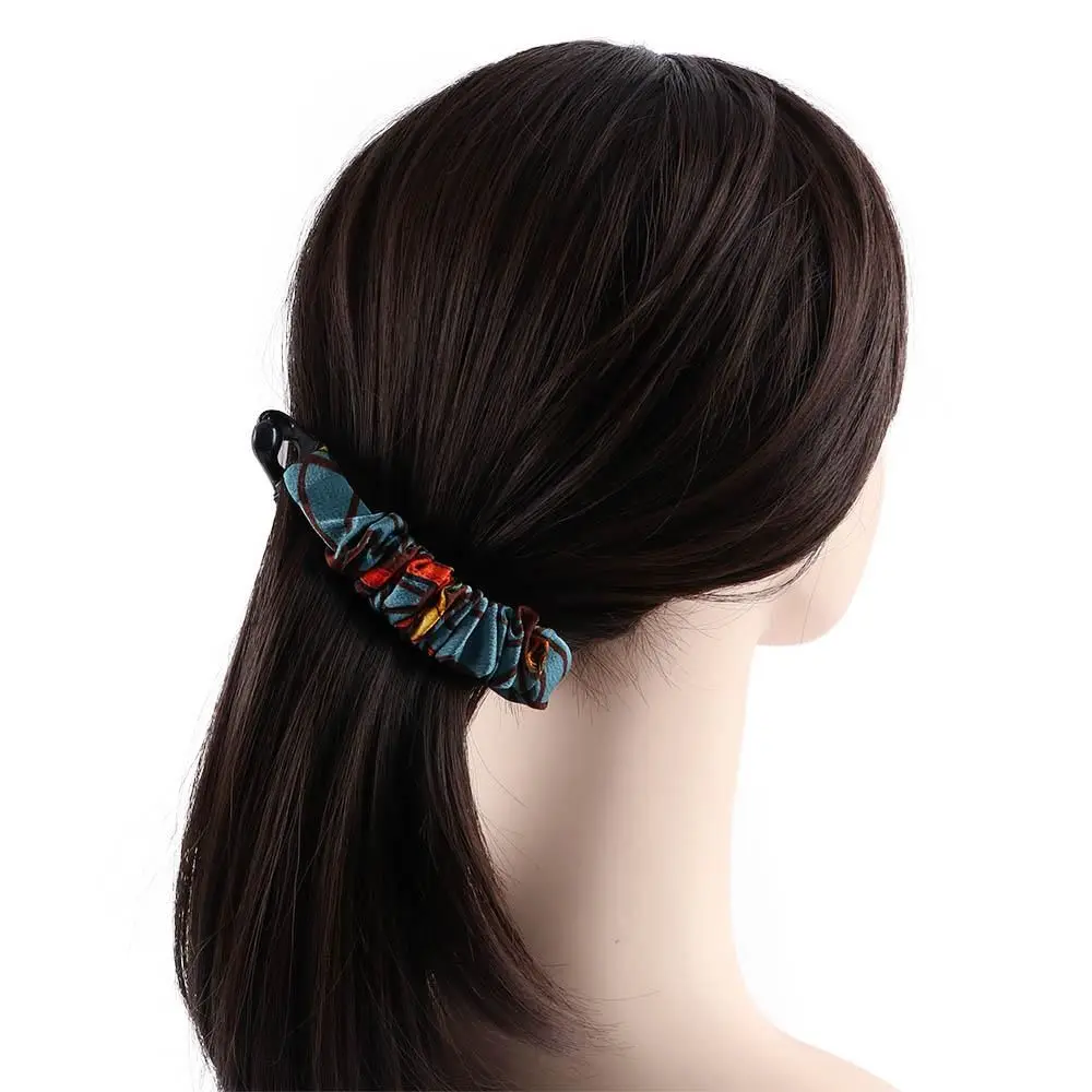 Retro Hair Ornament Party Resin Cloth Crinkled Fabric Banana Clip Women Hair Accessories Vertical Clip Korean Style Hair Wear
Retro Hair Ornament Party Resin Cloth Crinkled Fabric Banana Clip Women Hair Accessories Vertical Clip Korean Style Hair Wear