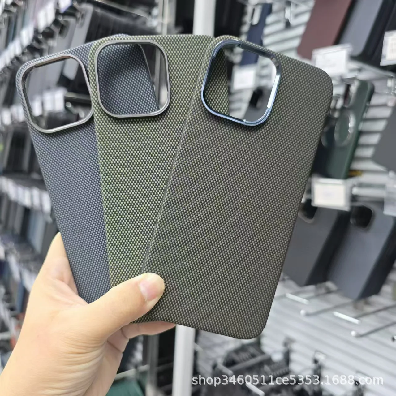 Подходит для iPhone16Pro max Магнитный чехол для телефона кевларовое волокно iphone 16 половинная упаковка защита от падения углеродное волокно
Подходит для iPhone16Pro max Магнитный чехол для телефона кевларовое волокно iphone 16 половинная упаковка защита от падения углеродное волокно