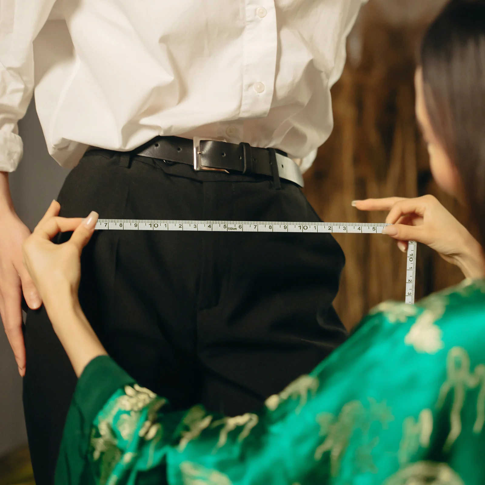 3Pcs Portable Measuring Tape for Body Clothes Soft Flexible Fabric Ruler in Shell Case Tailors Sewing Measurement Tool
3Pcs Portable Measuring Tape for Body Clothes Soft Flexible Fabric Ruler in Shell Case Tailors Sewing Measurement Tool