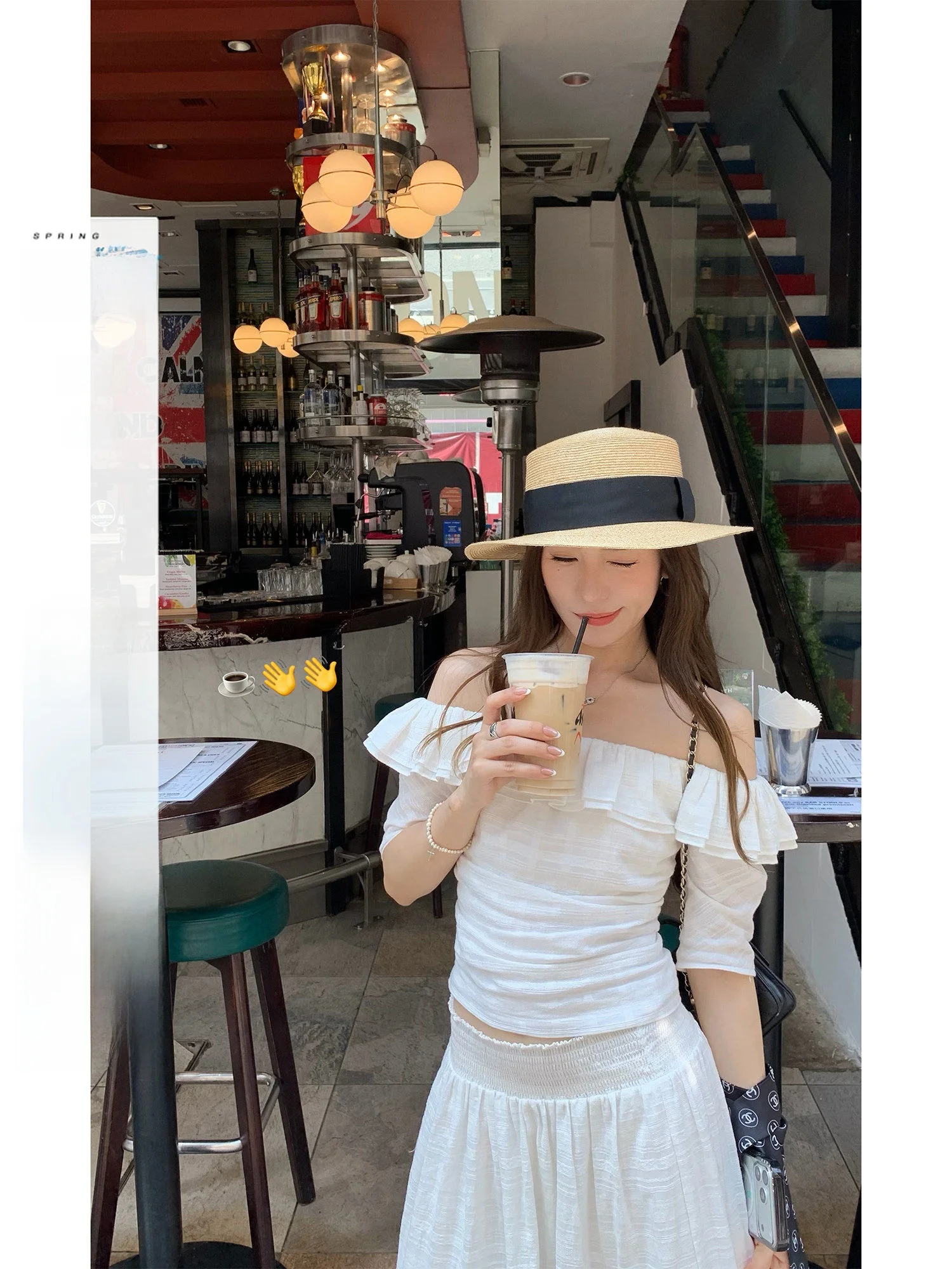 Hhyii Women's Ruffle Collar One Shoulder Top Slimming Short Sleeve French Style Shirt Casual Fashion Summer Fashion
Hhyii Women's Ruffle Collar One Shoulder Top Slimming Short Sleeve French Style Shirt Casual Fashion Summer Fashion