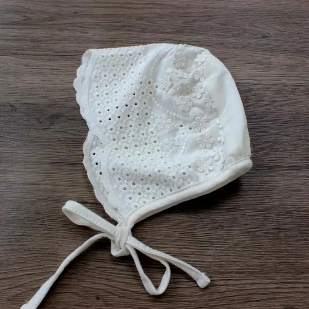 High Quality Floral Embroidered Baby Lace Hats Cotton Adjustable Kids Summer Cap Hair Accessories Newborn Cap Outdoor
High Quality Floral Embroidered Baby Lace Hats Cotton Adjustable Kids Summer Cap Hair Accessories Newborn Cap Outdoor
