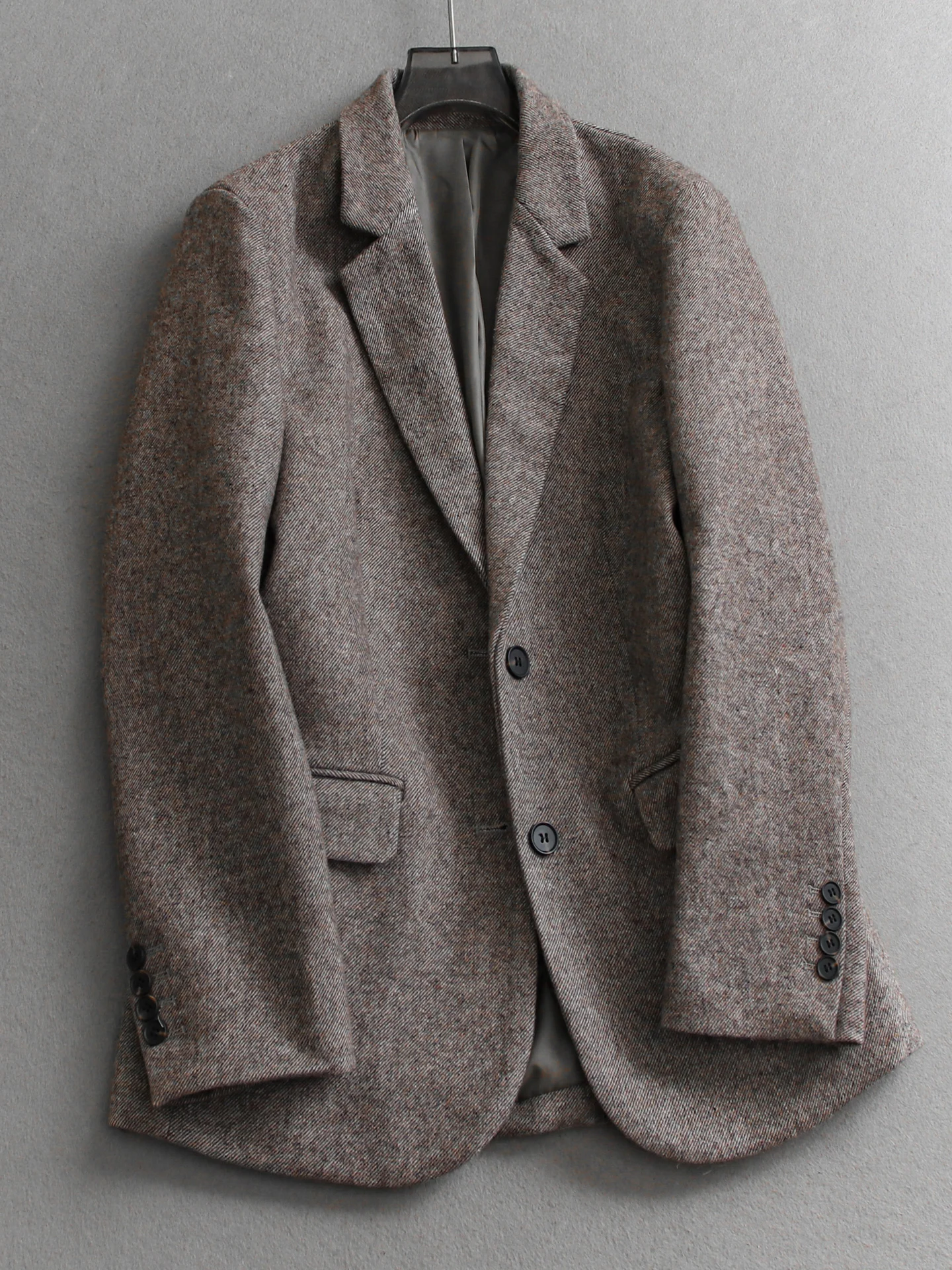Retro Tweed Peak Lapel Checkered Two Button Mid-Length Women's Suiting Jacket Casual Style Straight Cut Spring New Arrival
Retro Tweed Peak Lapel Checkered Two Button Mid-Length Women's Suiting Jacket Casual Style Straight Cut Spring New Arrival