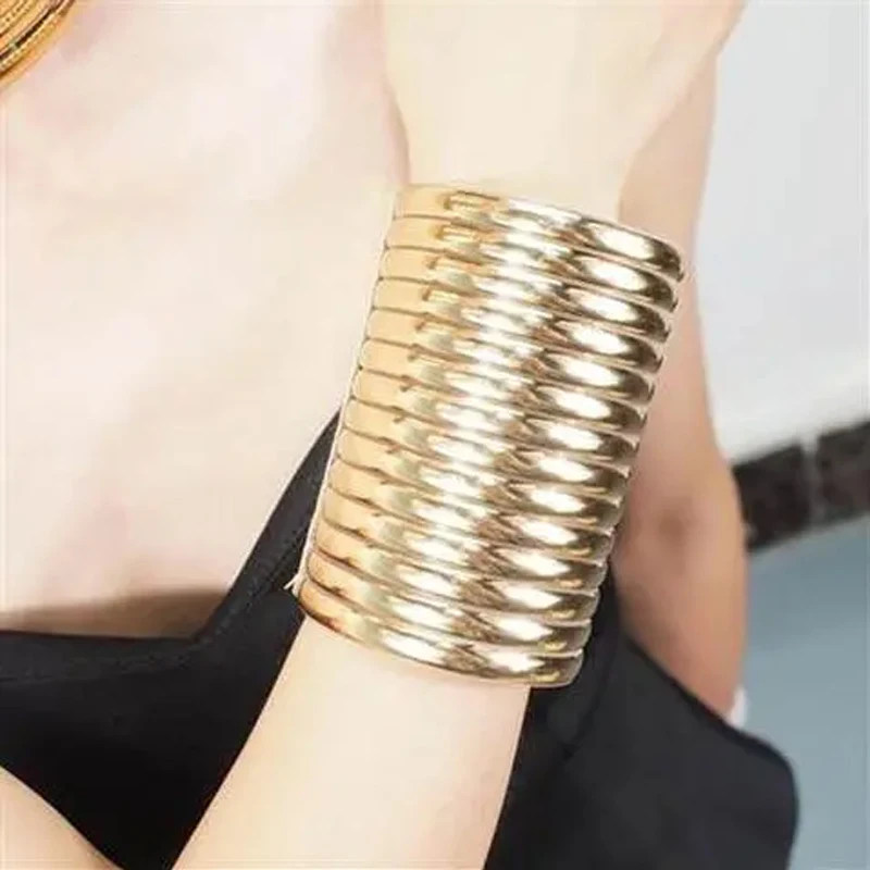 Africa Necklaces Gold Color Metal Big Exaggerated Bib Torque Choker Necklace Earrings African Punk Indian Jewelry Boho Design CD
Africa Necklaces Gold Color Metal Big Exaggerated Bib Torque Choker Necklace Earrings African Punk Indian Jewelry Boho Design CD