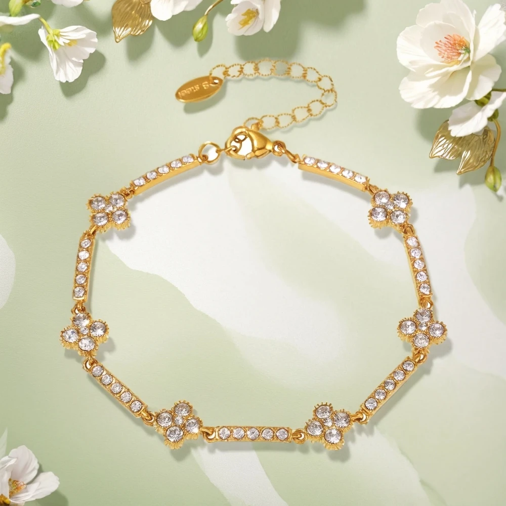 Starry Sky Sparkling Four Leaf Flower Handmade Zircon Bracelet Stainless Steel Women's Fashion Jewelry
Starry Sky Sparkling Four Leaf Flower Handmade Zircon Bracelet Stainless Steel Women's Fashion Jewelry