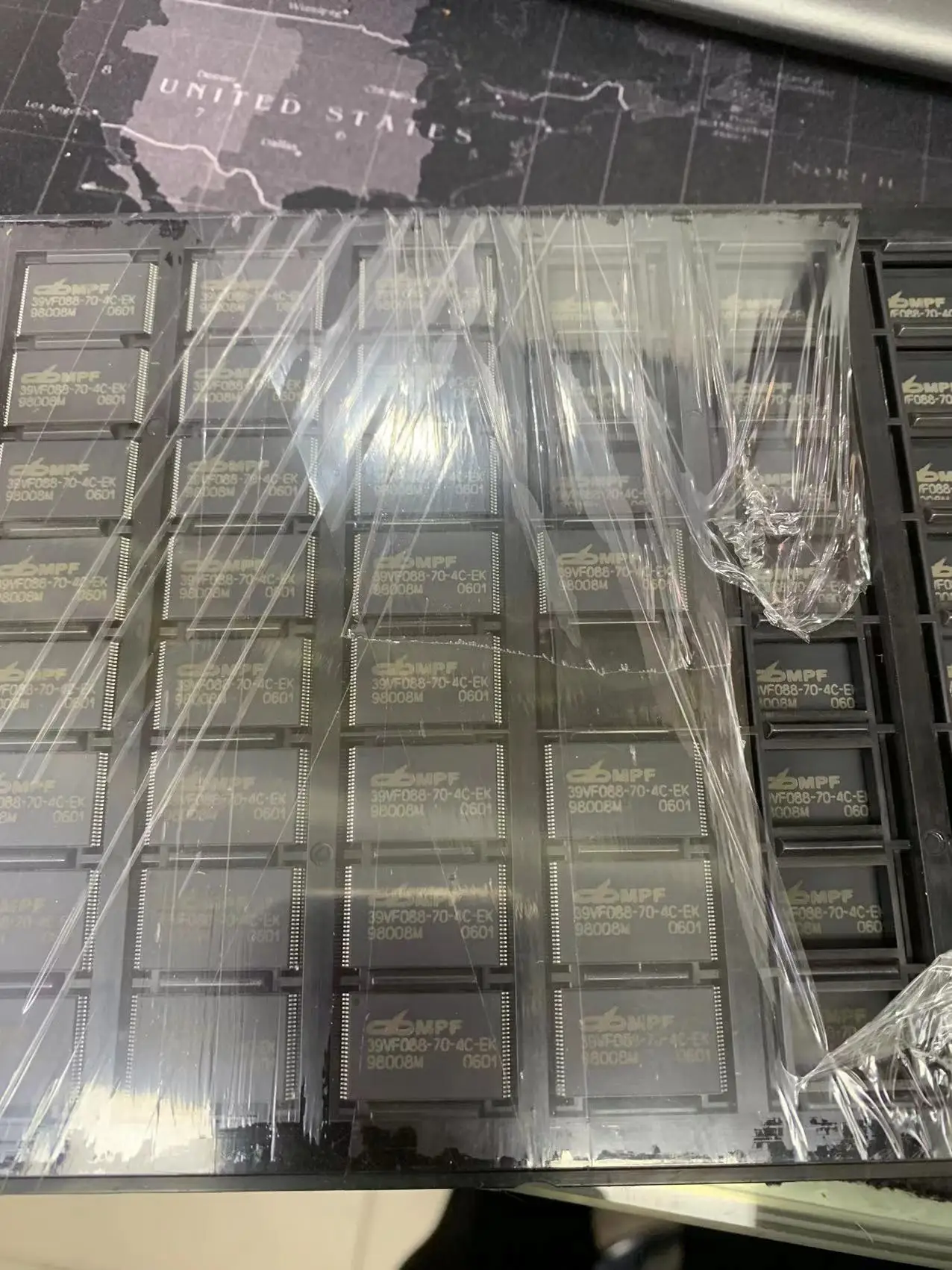 SST39VF088-70-4C-EK (1 шт.) Оригинальный и точечный инвентарь
SST39VF088-70-4C-EK (1 шт.) Оригинальный и точечный инвентарь