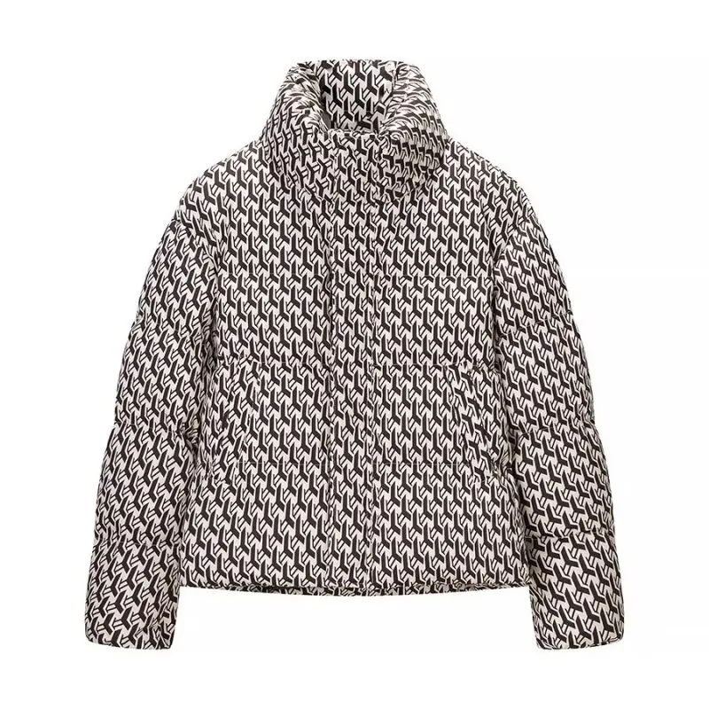 Женская осенне-зимняя теплая короткая куртка-подушка с геометрическим принтом и высоким воротником
Женская осенне-зимняя теплая короткая куртка-подушка с геометрическим принтом и высоким воротником