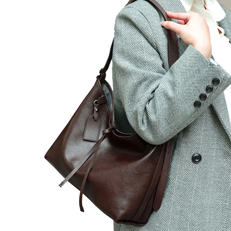 Women's Tote Bags Genuine Leather Large Capacity Women Shoulder Bag High Quality Soft Cowhide Crossbody Bag Female Handbags
Women's Tote Bags Genuine Leather Large Capacity Women Shoulder Bag High Quality Soft Cowhide Crossbody Bag Female Handbags