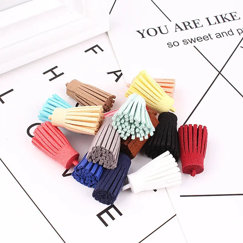 10Pcs/Lot 3cm Mix Color Tassel Pendants Leather Tassels Phone Tassels For DIY Craft Jewelry Findings Pendant Earring Accessories
10Pcs/Lot 3cm Mix Color Tassel Pendants Leather Tassels Phone Tassels For DIY Craft Jewelry Findings Pendant Earring Accessories