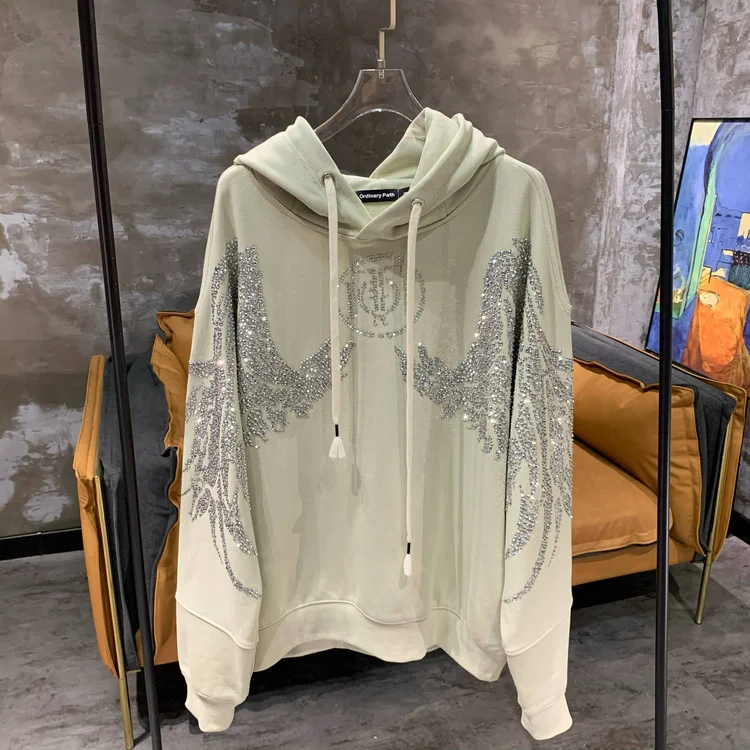 Men Women Luxury Rhinestone Bear Big Wings Hooded Sweatshirt 2022 New Autumn Mid-long Loose Long Sleeve Hoodie Top Streetwear
Men Women Luxury Rhinestone Bear Big Wings Hooded Sweatshirt 2022 New Autumn Mid-long Loose Long Sleeve Hoodie Top Streetwear
