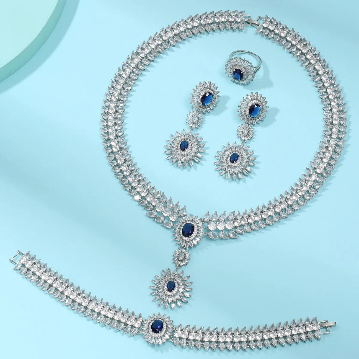 Luxury Bling African Sapphire Emerald Cubic Zircon Bridal Wedding Dinner Jewelry Sets Arabic Dubai White Gold Plated Accessories
Luxury Bling African Sapphire Emerald Cubic Zircon Bridal Wedding Dinner Jewelry Sets Arabic Dubai White Gold Plated Accessories