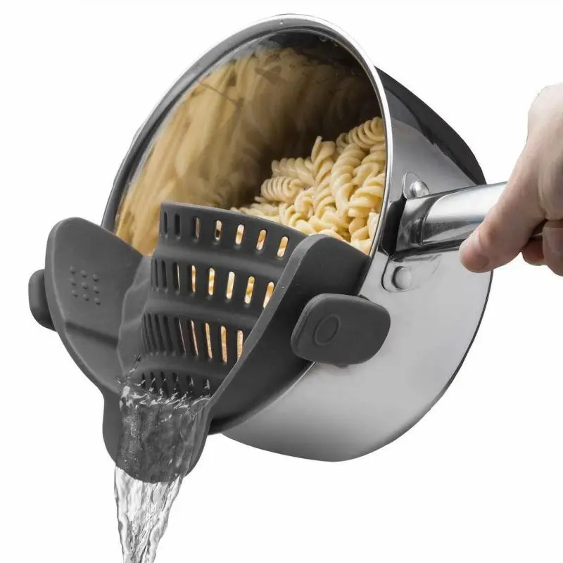 Silicone Kitchen StrainerDrainage tool pot side water filter collapsible soup funnel silicone liquid shunt drainer
Silicone Kitchen StrainerDrainage tool pot side water filter collapsible soup funnel silicone liquid shunt drainer