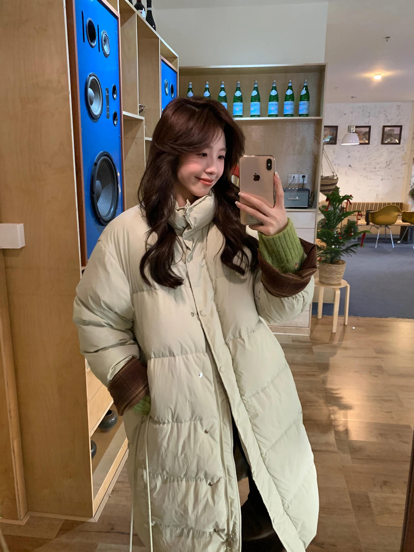 Женское зимнее пальто Even-wen Warm Mint Thi Long Down Jaet в корейском стиле, с капюшоном, на молнии, повседневное, в стиле колор-блок
Женское зимнее пальто Even-wen Warm Mint Thi Long Down Jaet в корейском стиле, с капюшоном, на молнии, повседневное, в стиле колор-блок