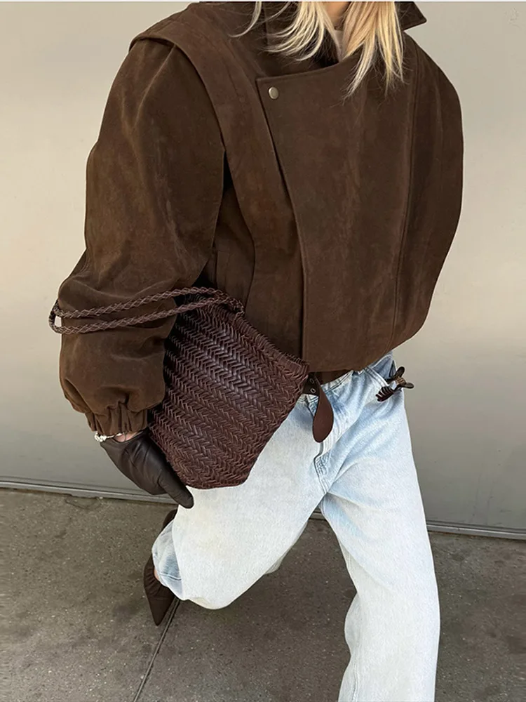 Locomotive Lapel Suede Jacket Women Lantern Long Sleeve Loose Fitting Patchwork Pilot Coats New Early Autumn Cool Girl Outerwear
Locomotive Lapel Suede Jacket Women Lantern Long Sleeve Loose Fitting Patchwork Pilot Coats New Early Autumn Cool Girl Outerwear