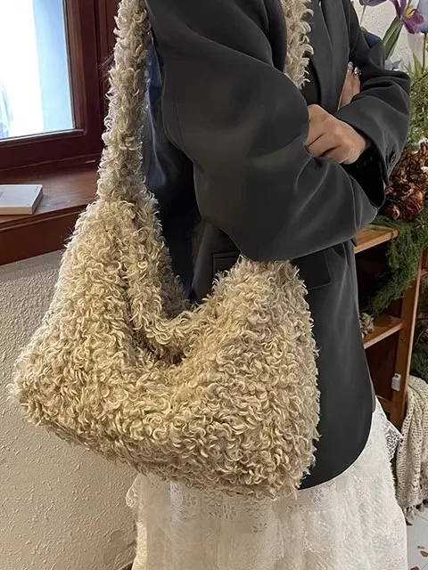 Корейская и японская сумка через плечо Sle Plu, однотонная, повседневная, модная, с мягкой текстурой, на одном ремешке, для молодых женщин
Корейская и японская сумка через плечо Sle Plu, однотонная, повседневная, модная, с мягкой текстурой, на одном ремешке, для молодых женщин