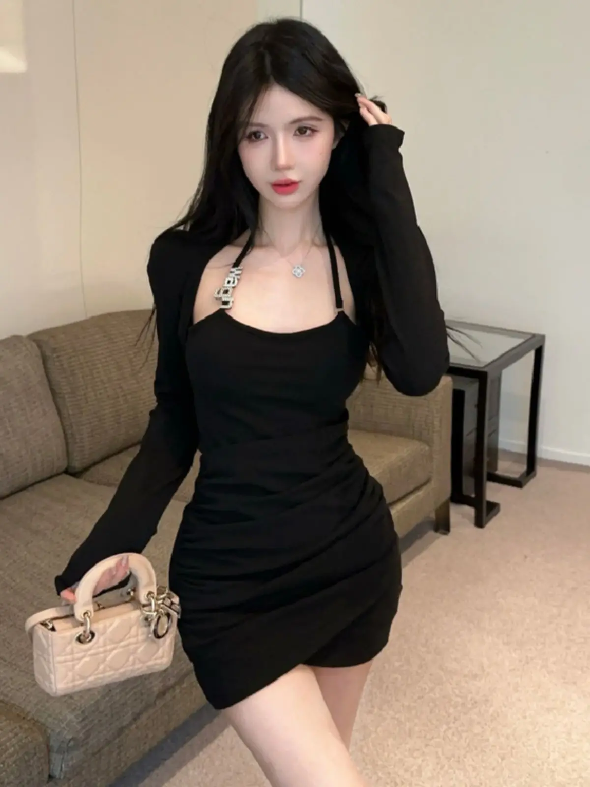 Red Asymmetrical Neckline Dress Women's Sexy Spring Autumn Long Sleeve Casual Fashion Single Piece Ensemble Chinese Brand
Red Asymmetrical Neckline Dress Women's Sexy Spring Autumn Long Sleeve Casual Fashion Single Piece Ensemble Chinese Brand