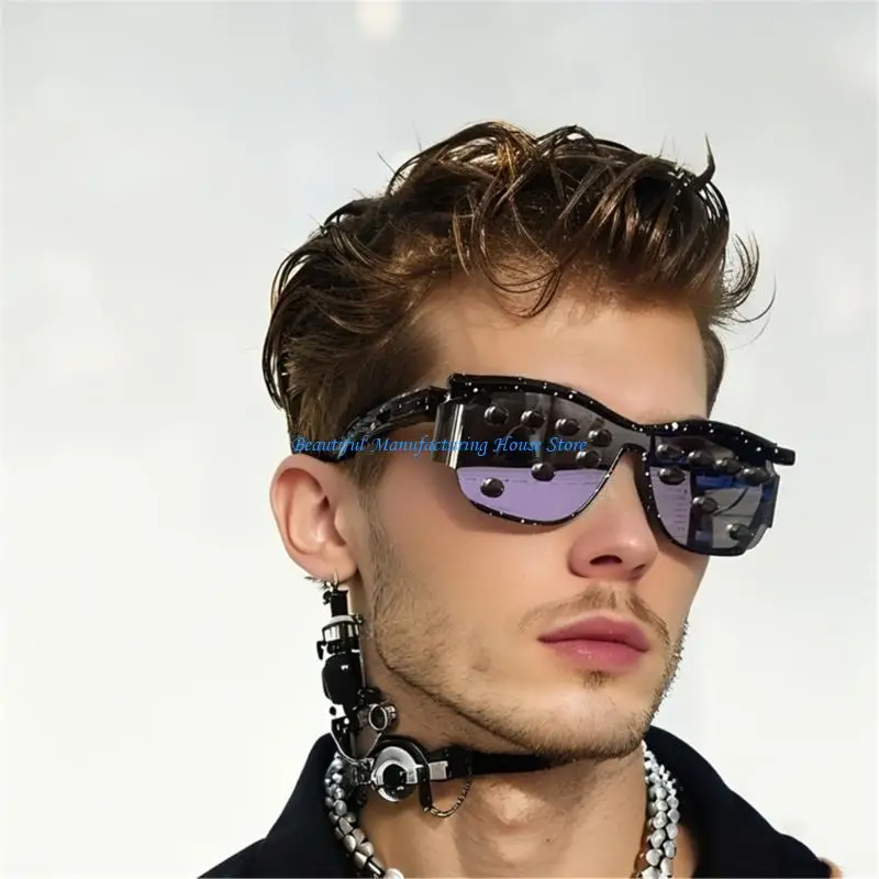 E56A Fashion Metal Studs Accent Sunglasses Lightweight Frame Metal Cool Rivets Eyewear For Outdoor Activity And Daily Use
E56A Fashion Metal Studs Accent Sunglasses Lightweight Frame Metal Cool Rivets Eyewear For Outdoor Activity And Daily Use