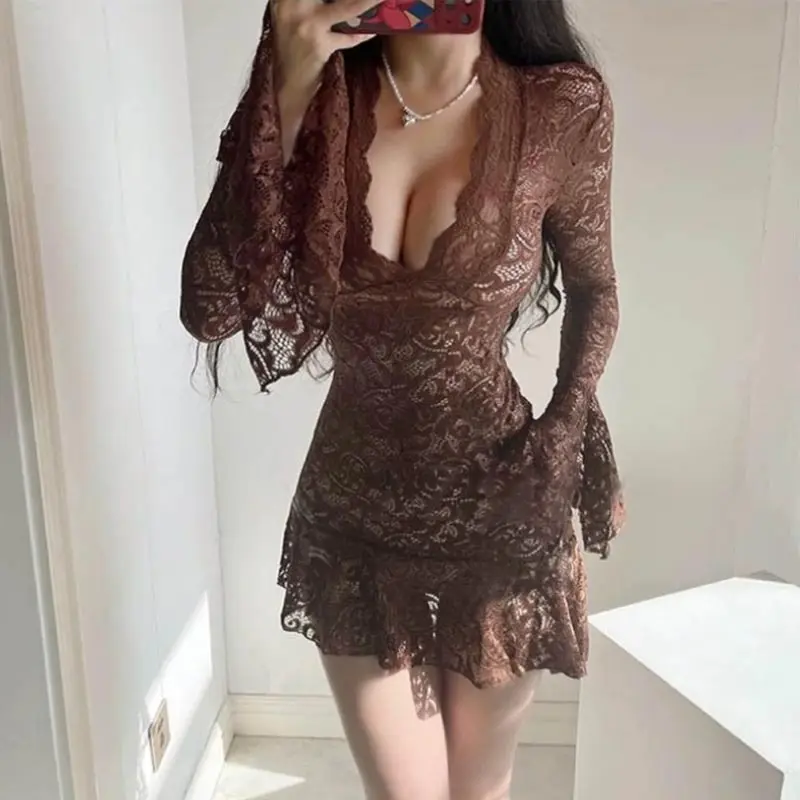 Brown Lace Dress for Women Sexy V Neck Stretch Flared Long Sleeve Dress Fashion Female Clothing Vintage Style Slim Fit Beach
Brown Lace Dress for Women Sexy V Neck Stretch Flared Long Sleeve Dress Fashion Female Clothing Vintage Style Slim Fit Beach