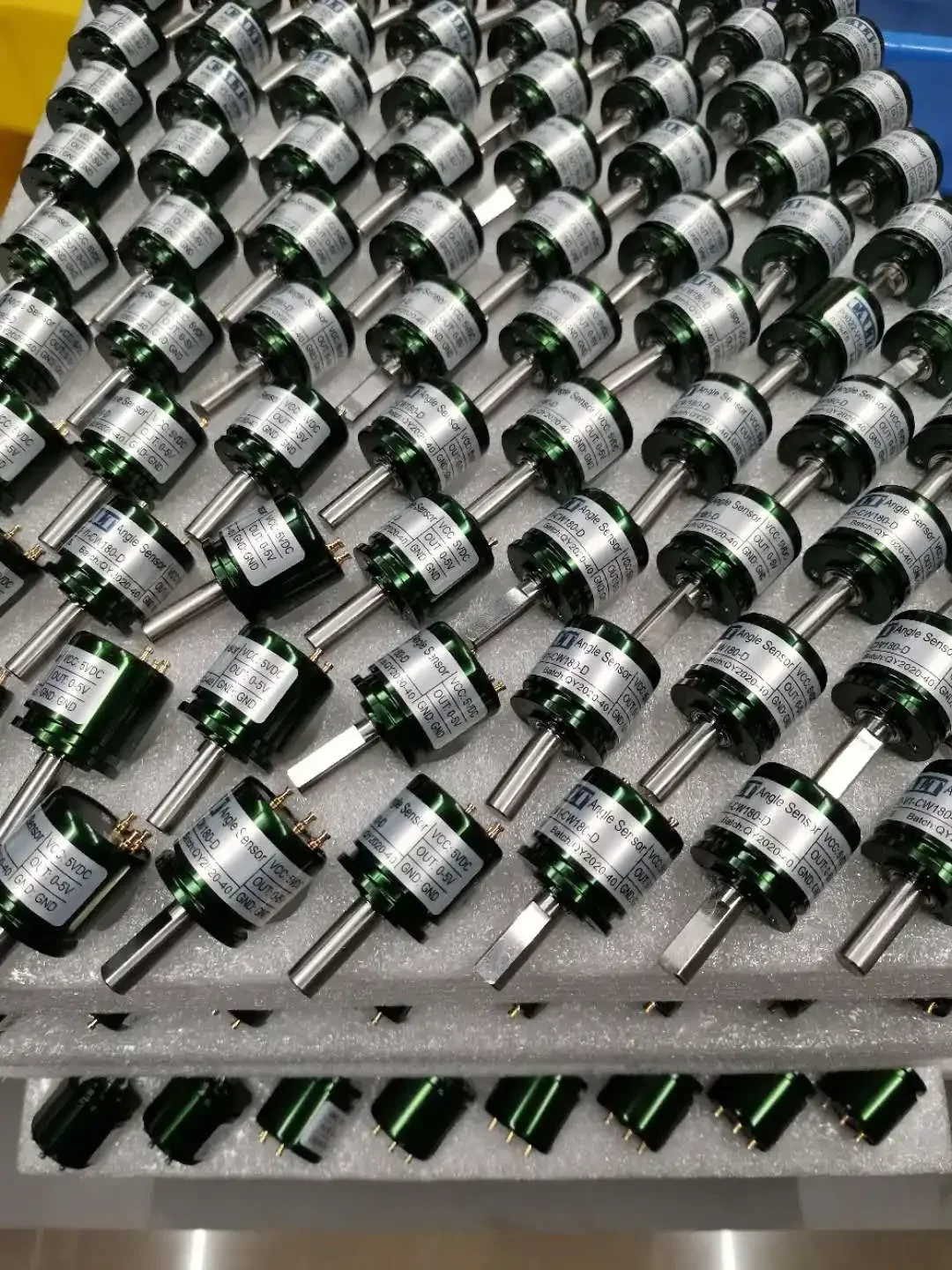2026 In stock hall angle sensor magnetic effect Potentiometer Analog Transducer sensor 0-5v 360degree P3022-C360-SPI out put
2026 In stock hall angle sensor magnetic effect Potentiometer Analog Transducer sensor 0-5v 360degree P3022-C360-SPI out put