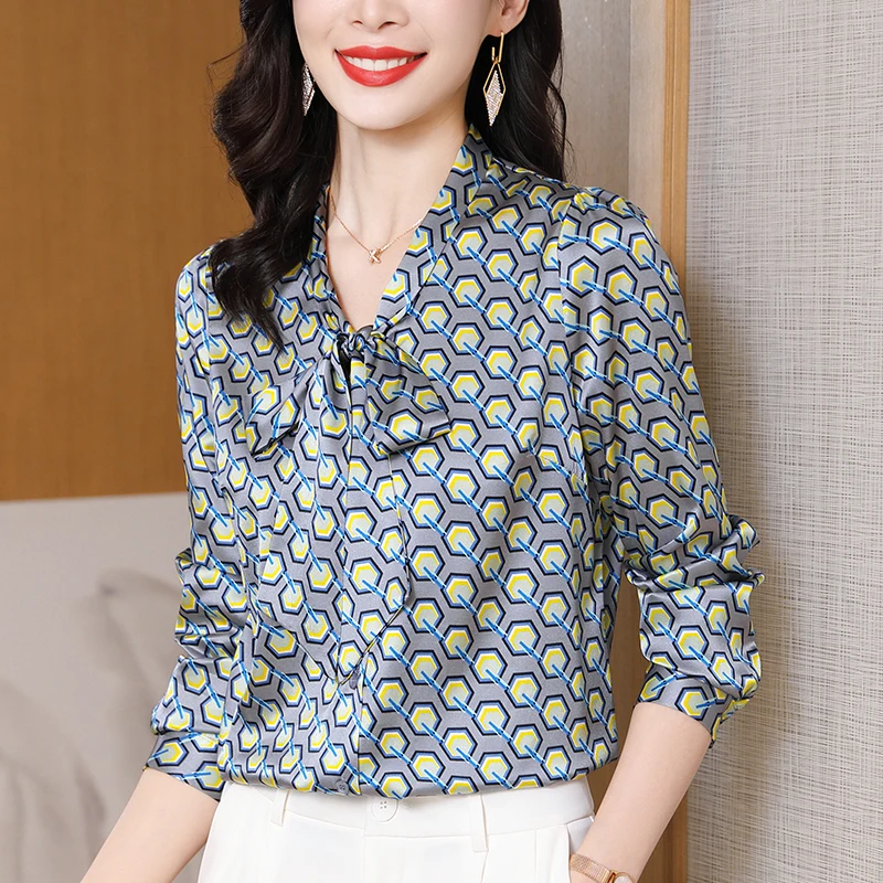New Real Silk Women's Satin Shirt Office Lady Long Sleeve Elegant Bow Shirts Blouses Spring Autumn Women Print Blouse Tops
New Real Silk Women's Satin Shirt Office Lady Long Sleeve Elegant Bow Shirts Blouses Spring Autumn Women Print Blouse Tops