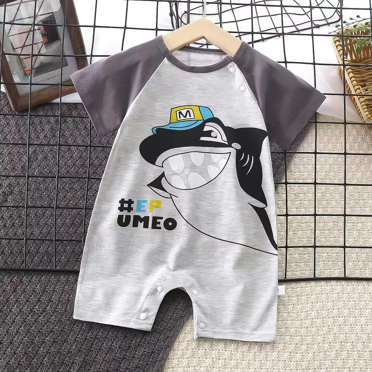 Cotton Baby Short Sleeve Romper Baby boy clothes One Piece Clothing Summer Unisex Newborn Clothes Infant Baby Boy Jumpsuits
Cotton Baby Short Sleeve Romper Baby boy clothes One Piece Clothing Summer Unisex Newborn Clothes Infant Baby Boy Jumpsuits