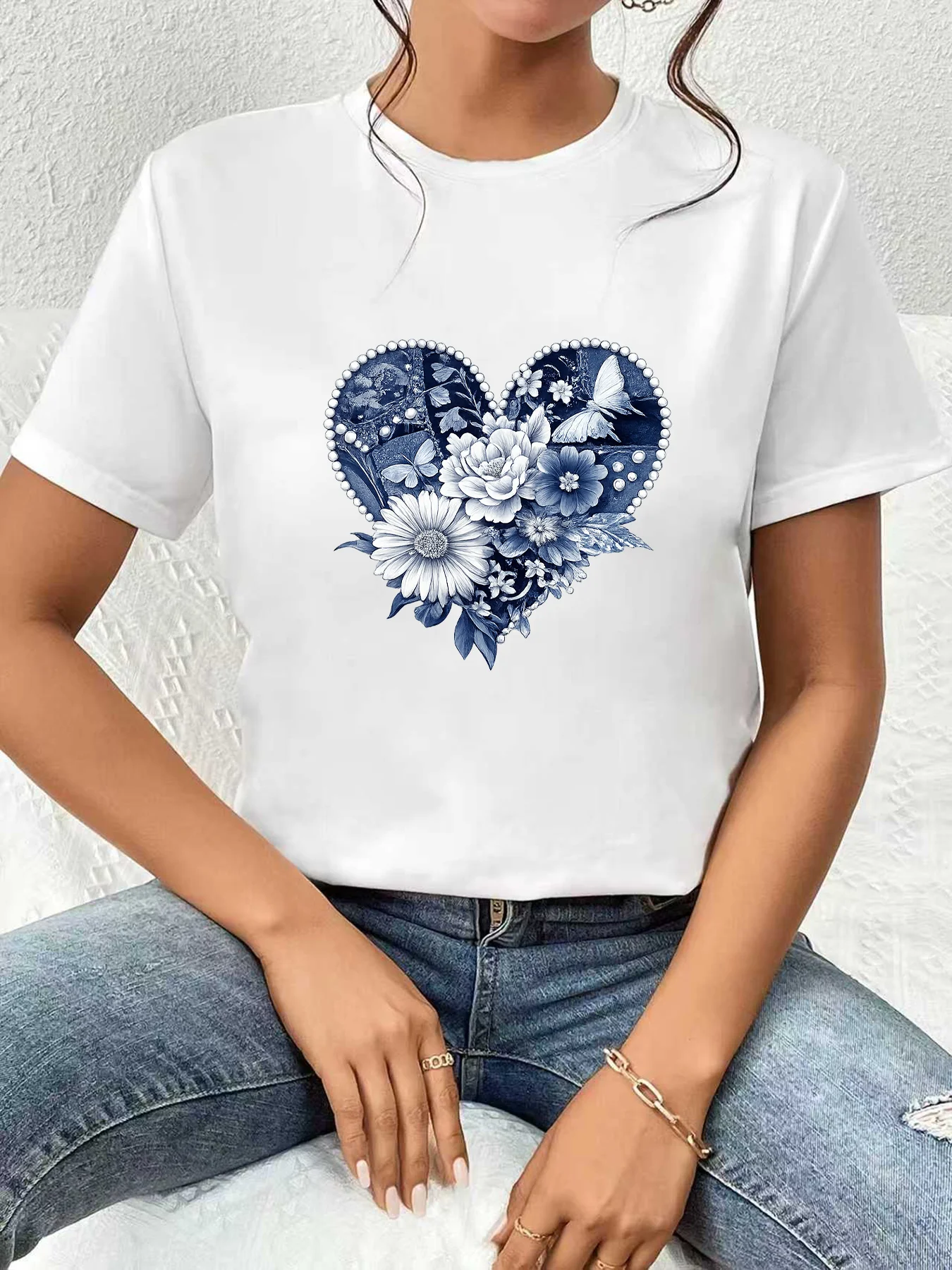 【WDS036】Blue Flower Heart Graphic Women's Plus Size Summer Casual Short Sleeve Crew Neck T-Shirt Street Fashion Versatile Top
【WDS036】Blue Flower Heart Graphic Women's Plus Size Summer Casual Short Sleeve Crew Neck T-Shirt Street Fashion Versatile Top