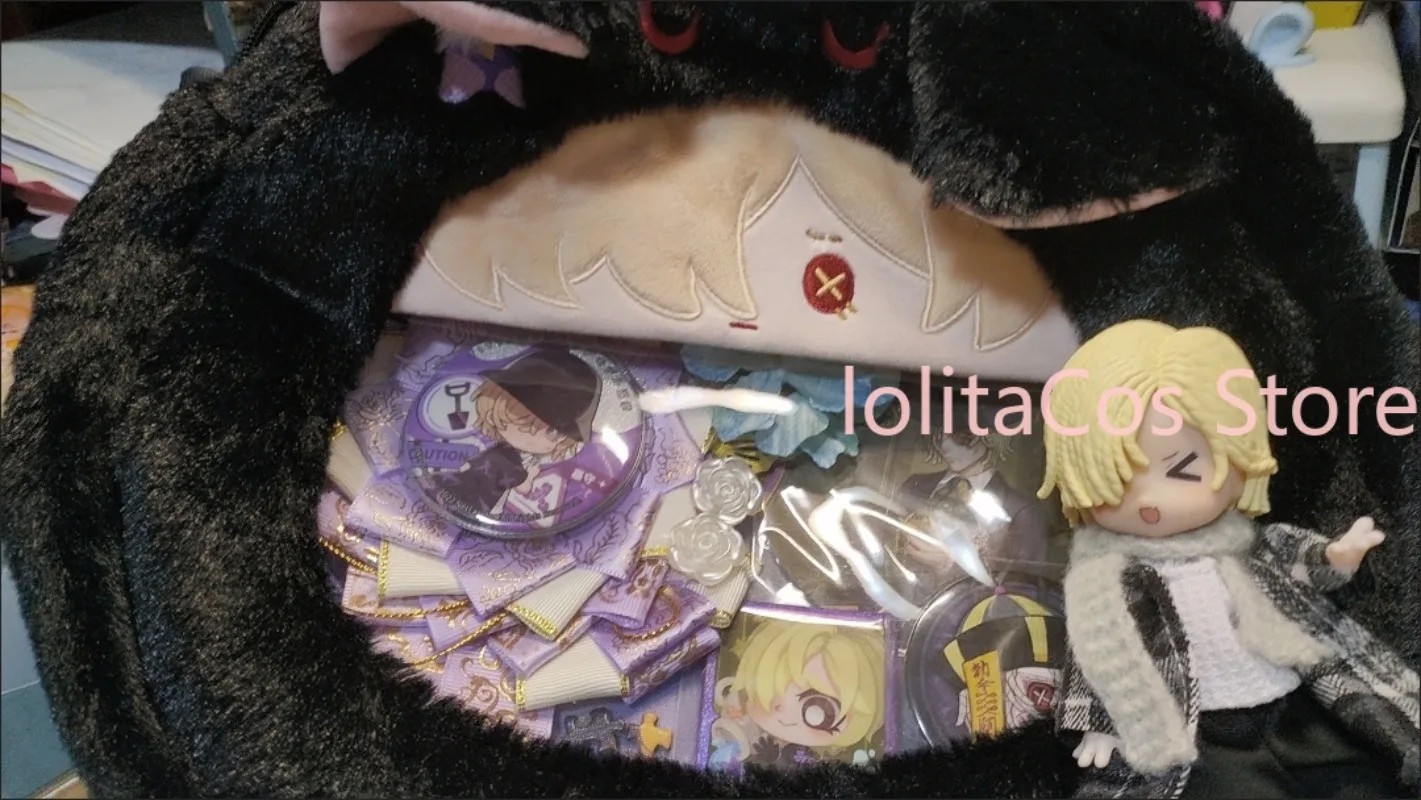 Identity Ⅴ Andrew Kreiss Grave Keeper Plush Bag Anime Q-version Itabag Cute Crossbody Bag Cosplay Xmas Gift Girl Birthday Purse
Identity Ⅴ Andrew Kreiss Grave Keeper Plush Bag Anime Q-version Itabag Cute Crossbody Bag Cosplay Xmas Gift Girl Birthday Purse