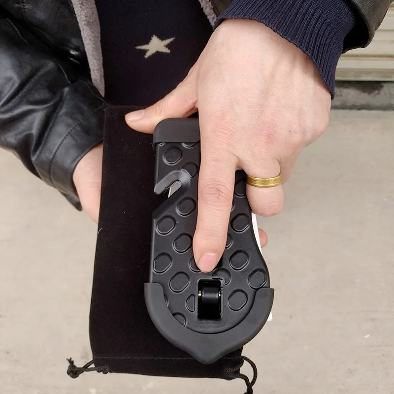 Подножка для доступа на крышу автомобиля/внедорожника, вспомогательный крюк для двери внедорожника, универсальная ступенька для подъема на крышу автомобиля для облегчения доступа
Подножка для доступа на крышу автомобиля/внедорожника, вспомогательный крюк для двери внедорожника, универсальная ступенька для подъема на крышу автомобиля для облегчения доступа