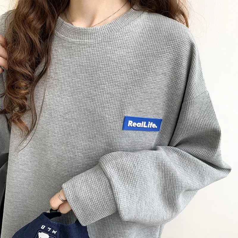 Spring Autumn New Round Neck Loose Lazy Wind Long-sleeved T-shirt Top Coat Female Casual Round Neck Hoodie
Spring Autumn New Round Neck Loose Lazy Wind Long-sleeved T-shirt Top Coat Female Casual Round Neck Hoodie