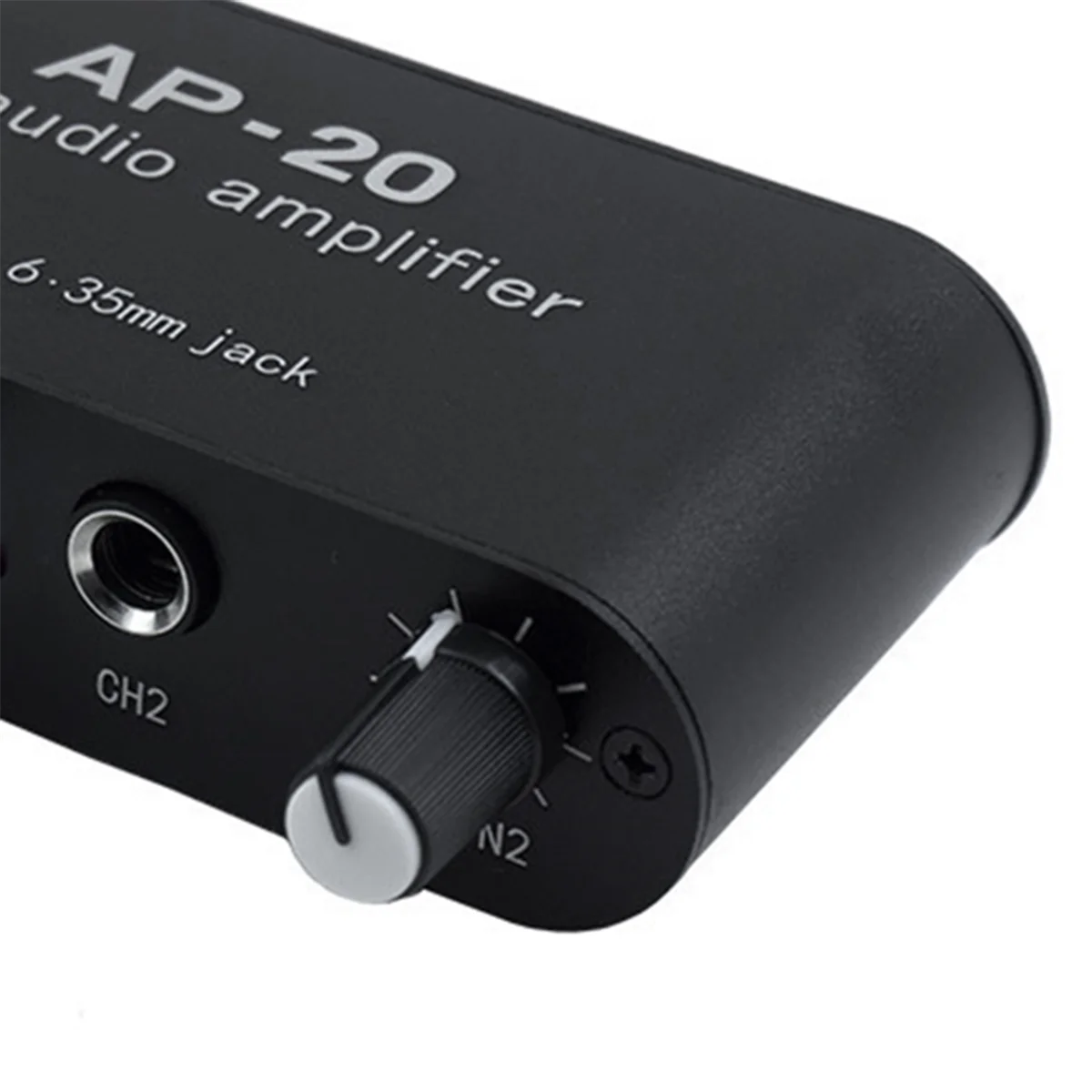 Двухканальный усилитель A06RP, микрофонный усилитель AP-20 для живой звуковой карты, предусилитель динамика
Двухканальный усилитель A06RP, микрофонный усилитель AP-20 для живой звуковой карты, предусилитель динамика