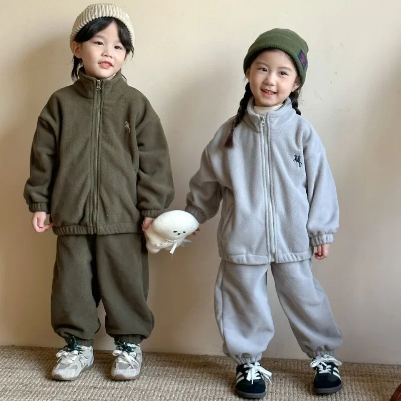 Baby Boys Girl Clothes Sets Children's Autumn Winter Velvet Suit Zipper Warm Jacket and Pants Outerwear 2 To 11 Years 2pc Set
Baby Boys Girl Clothes Sets Children's Autumn Winter Velvet Suit Zipper Warm Jacket and Pants Outerwear 2 To 11 Years 2pc Set