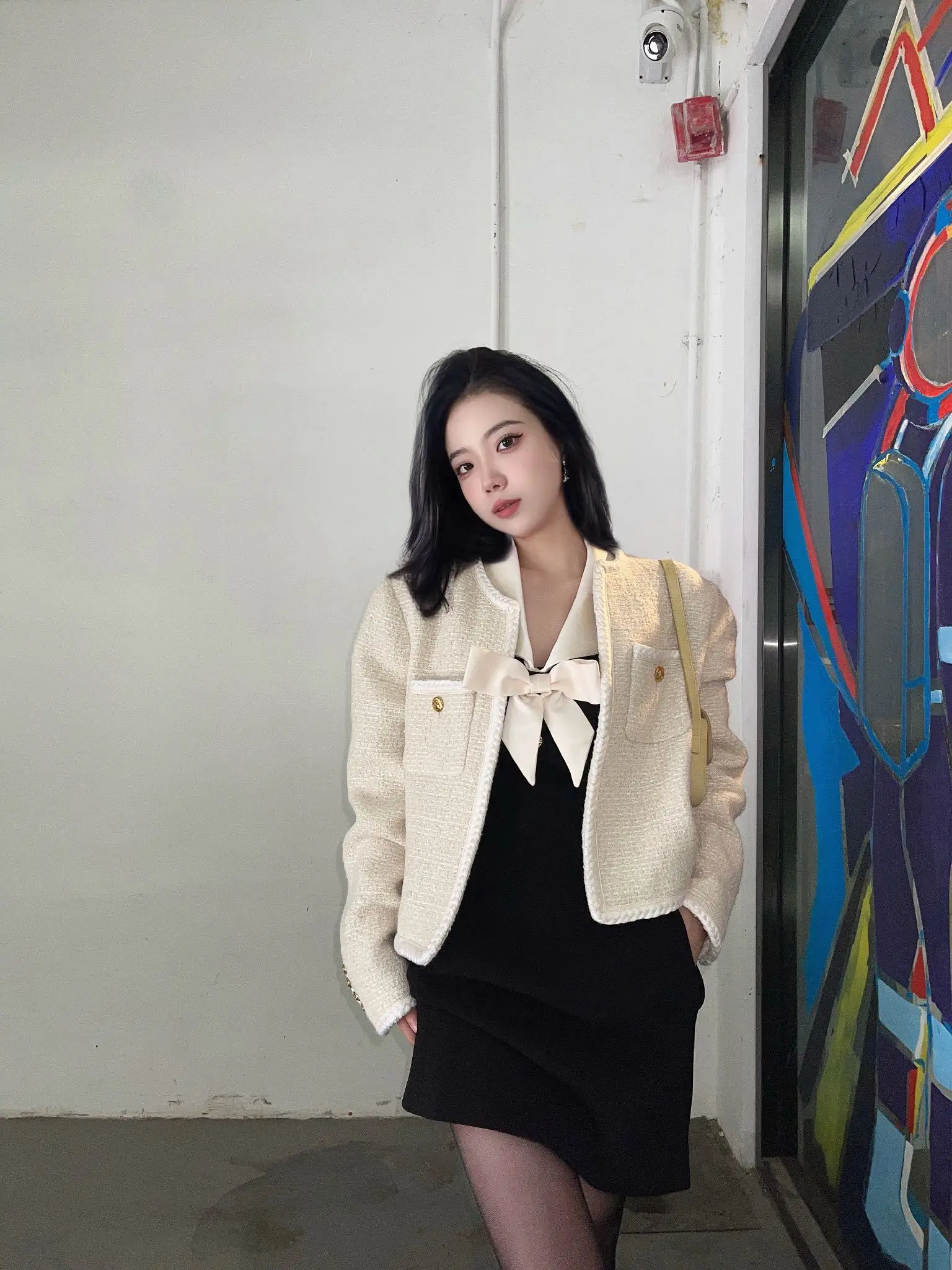 Winter 2023 Autumn New and Women's Clothing Custom Woolen Wool Lining Coat 0909
Winter 2023 Autumn New and Women's Clothing Custom Woolen Wool Lining Coat 0909