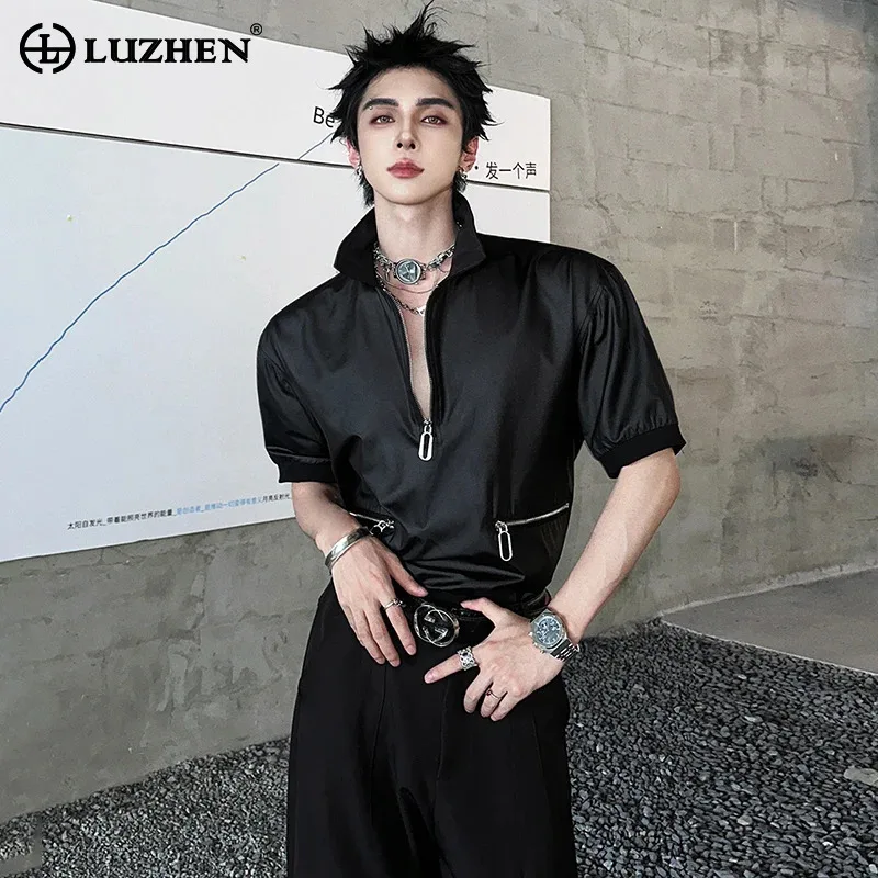 LUZHEN 2025 Summer New Solid Color Zipper Pockets Decorate Short Sleeve Shirts Men's Fashion Handsome Elastic Waist Tops JY2980
LUZHEN 2025 Summer New Solid Color Zipper Pockets Decorate Short Sleeve Shirts Men's Fashion Handsome Elastic Waist Tops JY2980