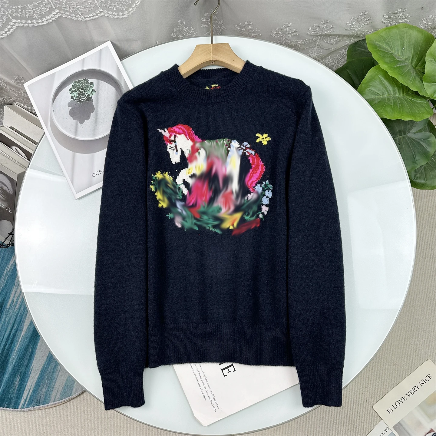 Floral Embroidered Knit Sweater round Neck Decorative Diamond New Year Gift Women's Loose Fit Long Sleeve Winter Sweater
Floral Embroidered Knit Sweater round Neck Decorative Diamond New Year Gift Women's Loose Fit Long Sleeve Winter Sweater