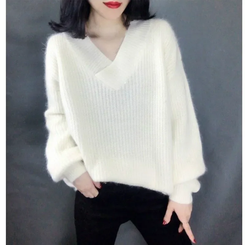 Woman Thick Striped White Sweaters Winter Loose V-neck Fluffy Knitted Sweater Casual Ladies Long Sleeve Cute Pullover Streetwear
Woman Thick Striped White Sweaters Winter Loose V-neck Fluffy Knitted Sweater Casual Ladies Long Sleeve Cute Pullover Streetwear