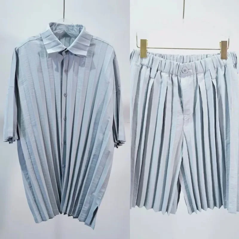 Miyake плиссированный мужской костюм без морщин, новая летняя осенняя плиссированная блузка, кардиган, комплект брюк, нишевая дизайнерская модная мужская одежда
Miyake плиссированный мужской костюм без морщин, новая летняя осенняя плиссированная блузка, кардиган, комплект брюк, нишевая дизайнерская модная мужская одежда