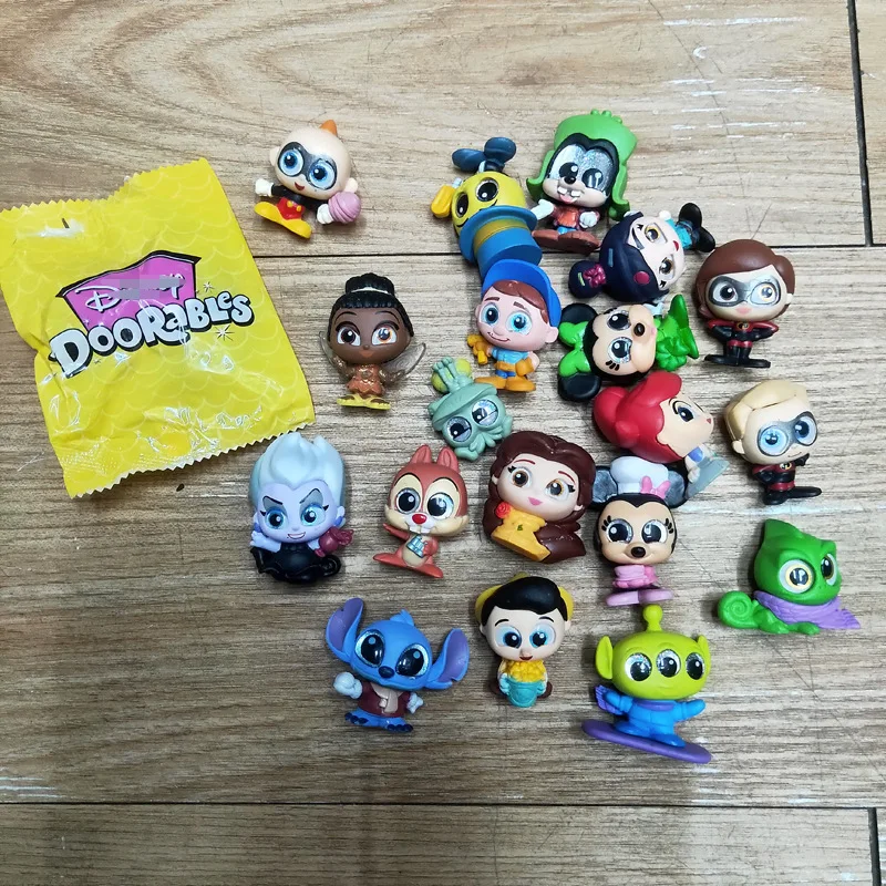 19pcs Doll And 1blind Bag Doorables Mini Anime Figures Disney Genuine Bulk-cargo 3-4cm Glass Eye Doll Gifts For Children
19pcs Doll And 1blind Bag Doorables Mini Anime Figures Disney Genuine Bulk-cargo 3-4cm Glass Eye Doll Gifts For Children