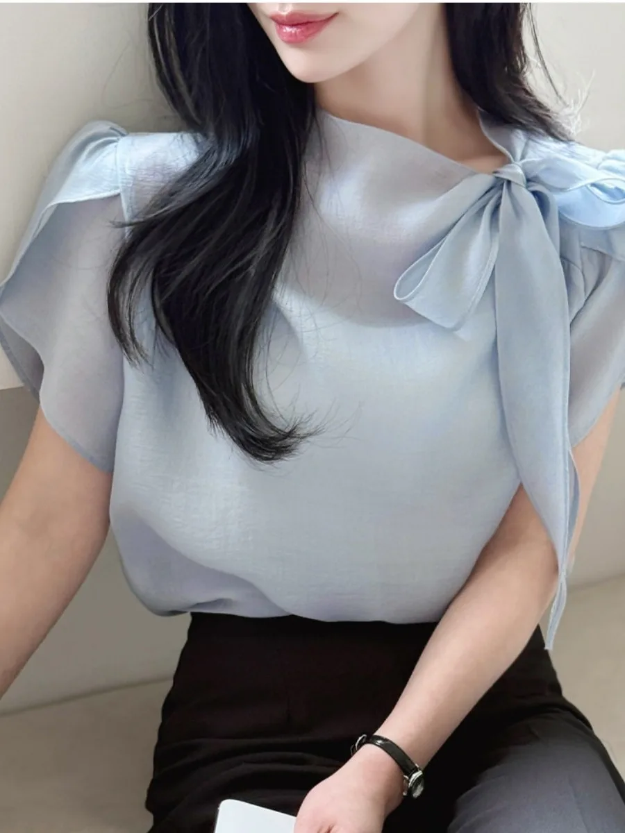 Elegant Chic Summer Shirt Women's Bow Tie Luxury Feel Top Stylish Korean Style Polyester Fiber Short Sleeve Knot
Elegant Chic Summer Shirt Women's Bow Tie Luxury Feel Top Stylish Korean Style Polyester Fiber Short Sleeve Knot