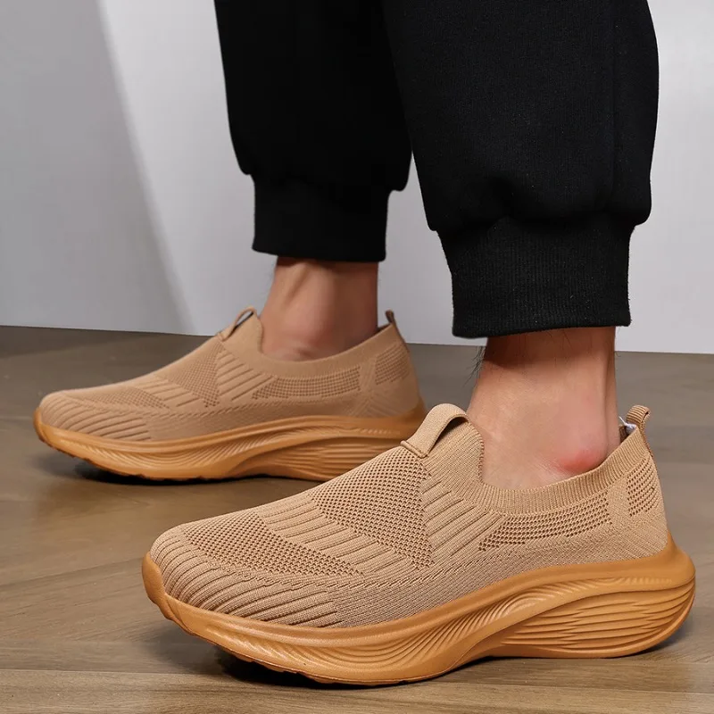 Men's Casual Sports Shoes Soft Soled Breathable Male Lofers Slip on Running Shoes for Men Lightweight Tennis Walking Footwear
Men's Casual Sports Shoes Soft Soled Breathable Male Lofers Slip on Running Shoes for Men Lightweight Tennis Walking Footwear
