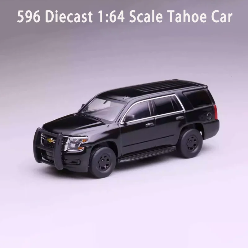 Модель автомобиля Chevrolet Tahoe из литого сплава, масштаб 1:64, готовая коллекционная имитационная модель, украшение, праздничный подарок, для демонстрации
Модель автомобиля Chevrolet Tahoe из литого сплава, масштаб 1:64, готовая коллекционная имитационная модель, украшение, праздничный подарок, для демонстрации