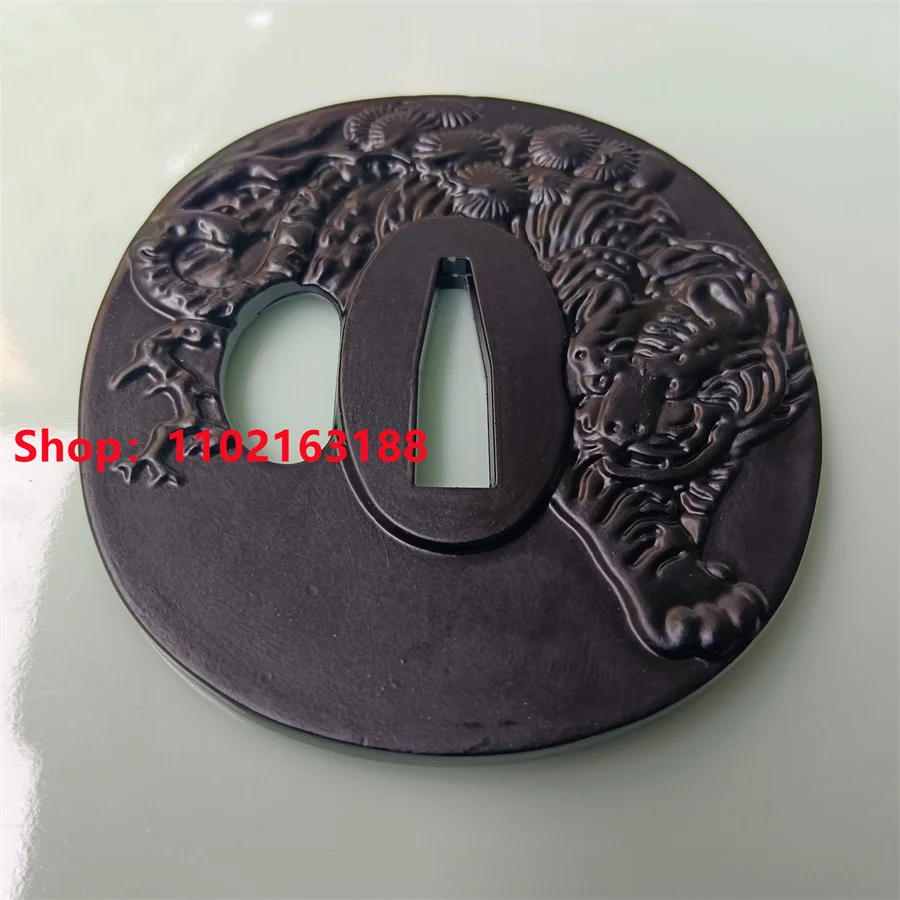 Very Exquisite Tsuba Handguard Guard Alloy Material For Japanese Real Japan Samurai Katana Sword Fittings Nice
Very Exquisite Tsuba Handguard Guard Alloy Material For Japanese Real Japan Samurai Katana Sword Fittings Nice