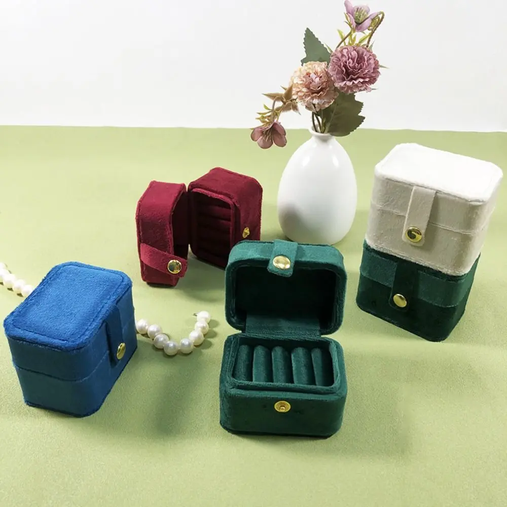 Fashion Luxury Velvet Rings Holder Square Wedding Rings Display Case Proposal Storage Jewelry Organizer Propose
Fashion Luxury Velvet Rings Holder Square Wedding Rings Display Case Proposal Storage Jewelry Organizer Propose