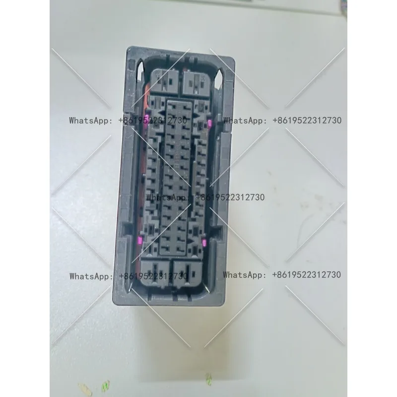 Suitable for Mercedes-Benz NIO 167GLE EQE pump plug
Suitable for Mercedes-Benz NIO 167GLE EQE pump plug