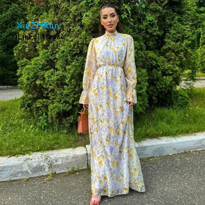 Women's 2024 Fashionable Elegant Half High Collar Petal Sleeve French Printed Chiffon Dress with Strap Waist Long Fairy Skirt
Women's 2024 Fashionable Elegant Half High Collar Petal Sleeve French Printed Chiffon Dress with Strap Waist Long Fairy Skirt