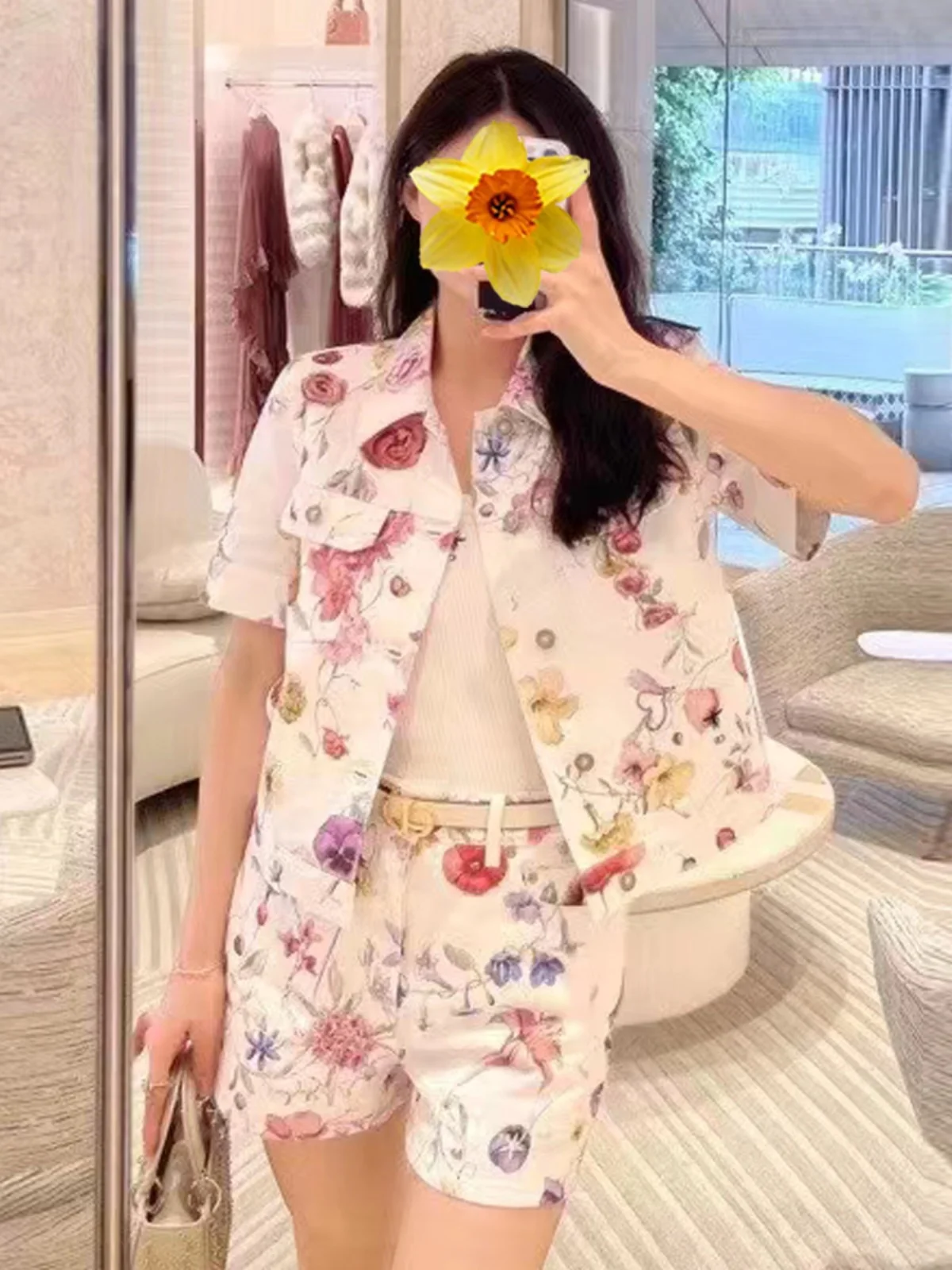 Новый осенне-зимний комплект YongLeap: джинсы с принтом и прямые брюки из хлопка для женщин
Новый осенне-зимний комплект YongLeap: джинсы с принтом и прямые брюки из хлопка для женщин