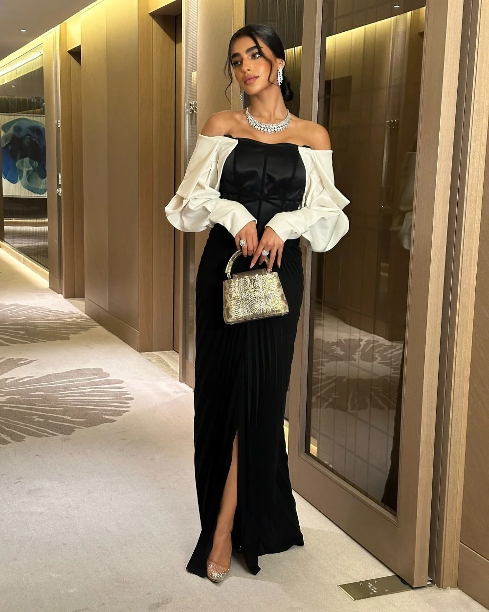 Customized Matching Fashion Jersey Pleat Draped Mermaid Off-the-shoulder Midi Dresses Bespoke Occasion Dresses Sizes Available
Customized Matching Fashion Jersey Pleat Draped Mermaid Off-the-shoulder Midi Dresses Bespoke Occasion Dresses Sizes Available