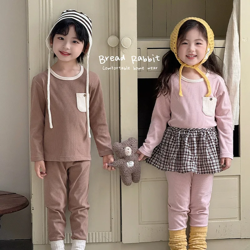 Bread Rabbit Children's Set 2025 Autumn New Solid Color Crew Neck Boys' Autumn Clothes and Pants
Bread Rabbit Children's Set 2025 Autumn New Solid Color Crew Neck Boys' Autumn Clothes and Pants