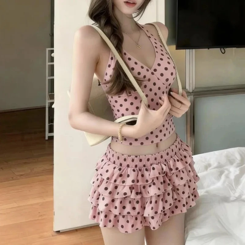 Y2k Harajuku Bikini Sweet Dot 2 Piece Elegant Slim Swimsuit 2000s Swimwear Vintage Beachwear Beach Party Style Swimsuit Women
Y2k Harajuku Bikini Sweet Dot 2 Piece Elegant Slim Swimsuit 2000s Swimwear Vintage Beachwear Beach Party Style Swimsuit Women