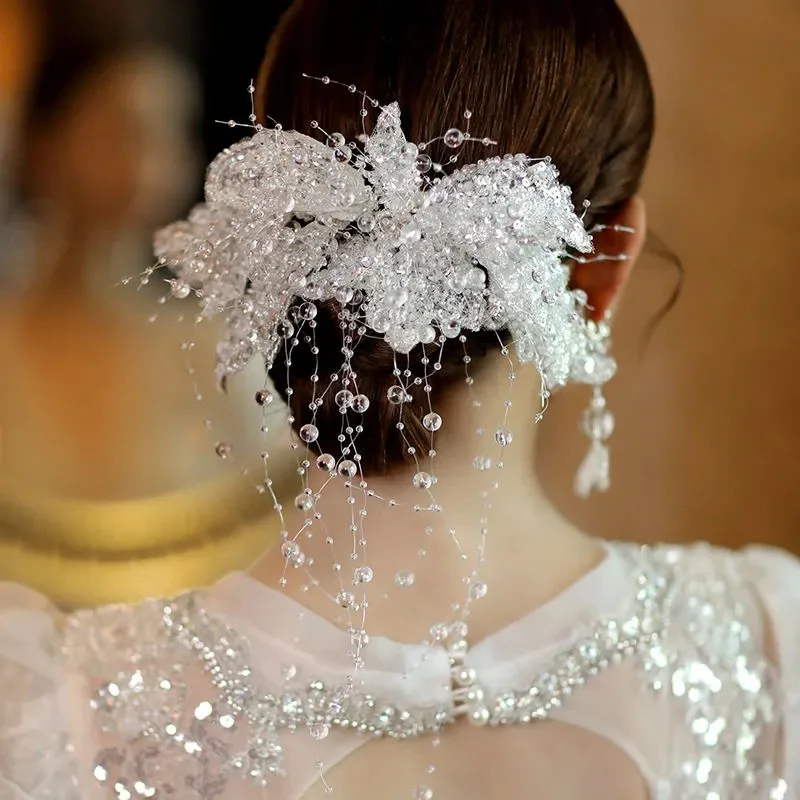 Bride Headwear Korean Super Fairy Beaded Crystal Hair Comb Wedding Dress Hair Accessories Woman Trendy Hairpin Headdress
Bride Headwear Korean Super Fairy Beaded Crystal Hair Comb Wedding Dress Hair Accessories Woman Trendy Hairpin Headdress