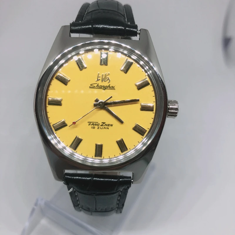 Classic color dial watch with manual chaining 7120 pure mechanical movement, coarse pointer, yellow all steel commercial
Classic color dial watch with manual chaining 7120 pure mechanical movement, coarse pointer, yellow all steel commercial